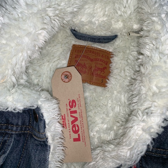 Levi’s vintage Sherpa fleece jean jacket (W Tags) - Picture 7 of 7